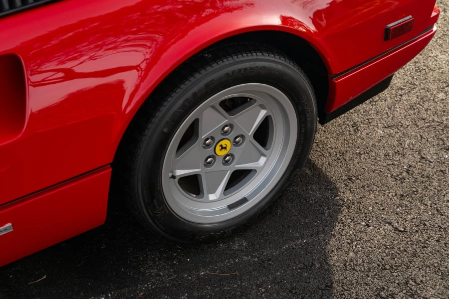 1987 Ferrari 328 GTS - Image 17 of 31