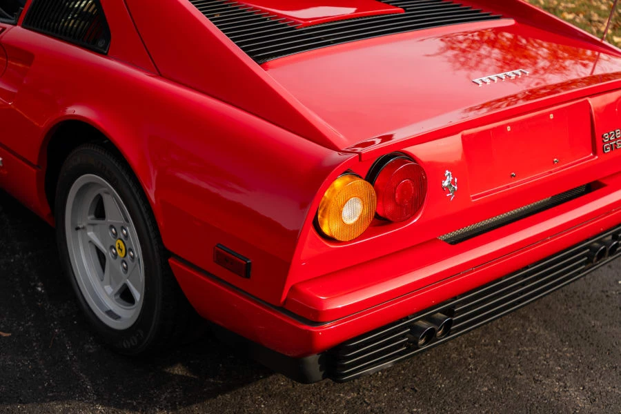 1987 Ferrari 328 GTS - Image 18 of 31