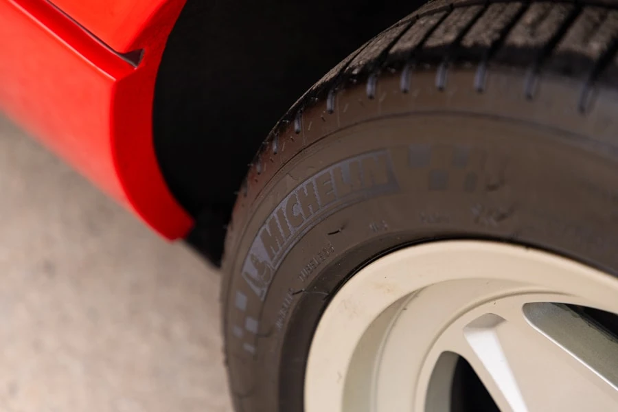 1987 Ferrari 328 GTS - Image 9 of 31