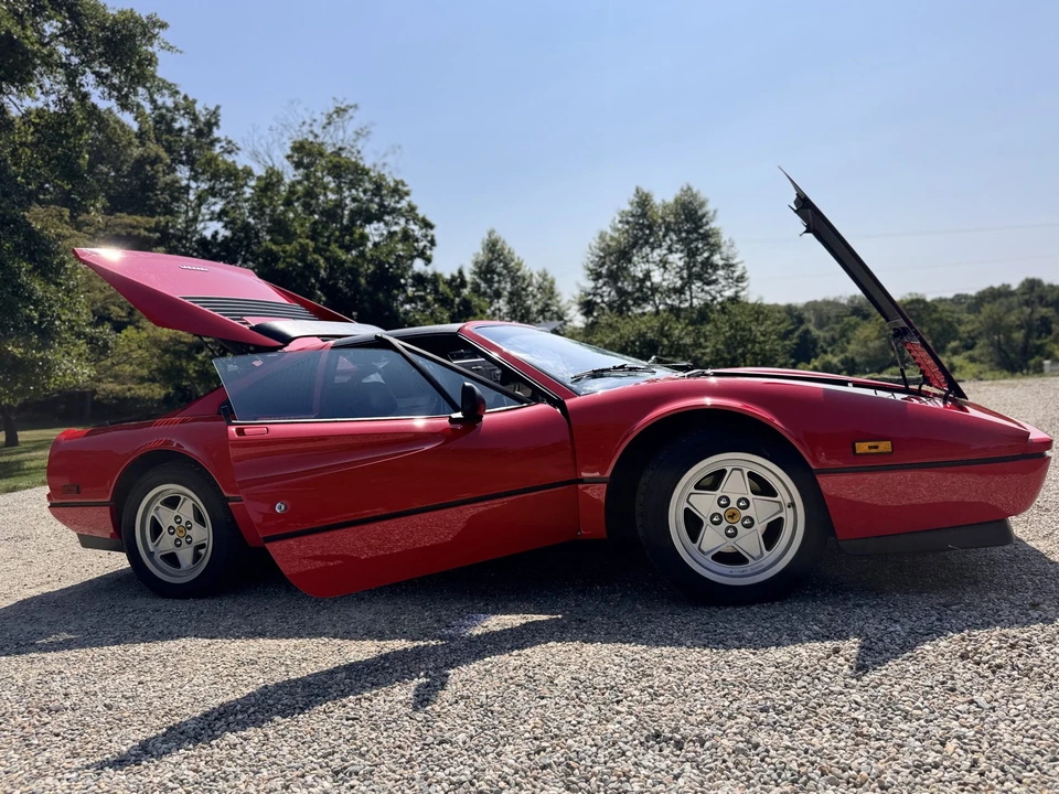 1987 Ferrari 328 GTS - Image 21 of 31
