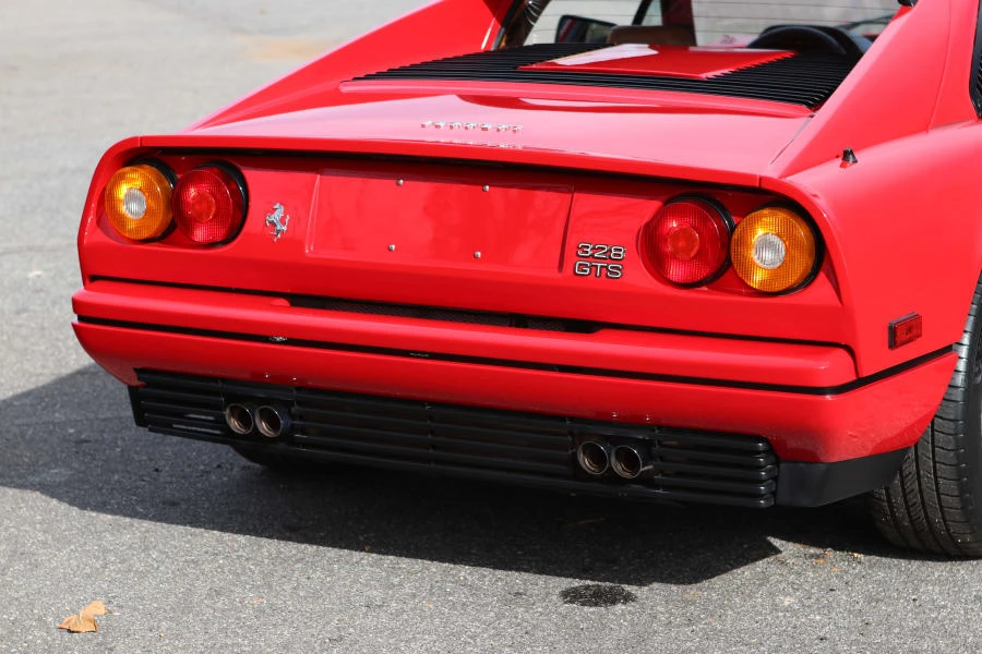 1987 Ferrari 328 GTS - Image 16 of 24