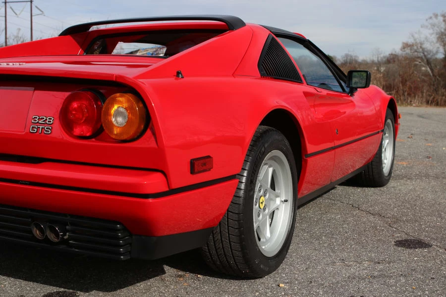 1987 Ferrari 328 GTS - Image 19 of 24