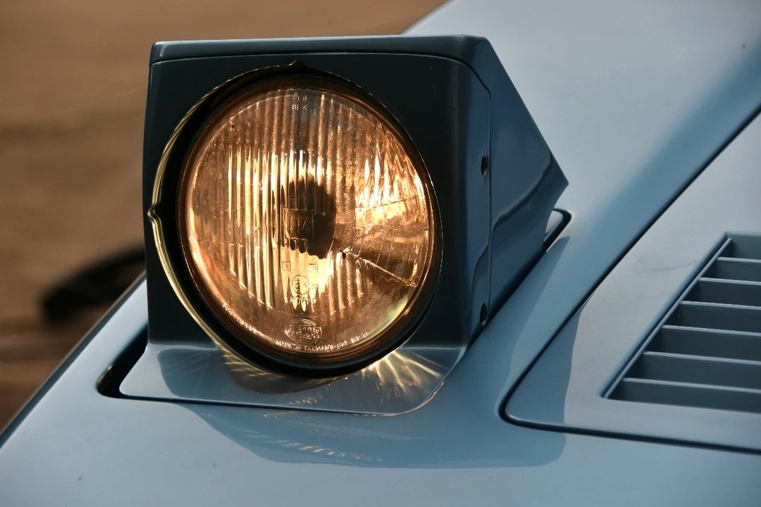1987 Ferrari 328 GTS - Image 24 of 31