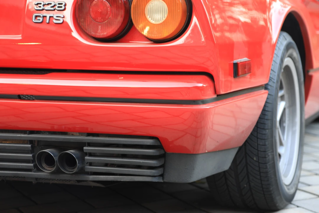 1987 Ferrari 328 GTS - Image 25 of 31