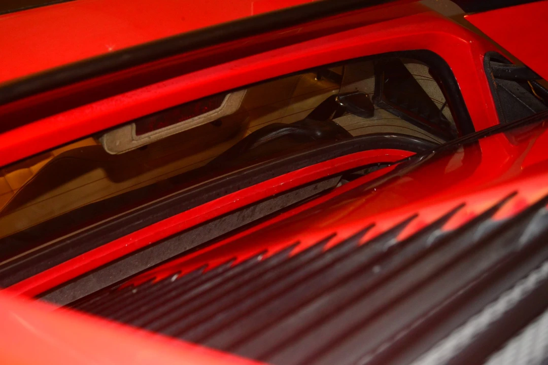 1987 Ferrari 328 GTS - Image 27 of 31