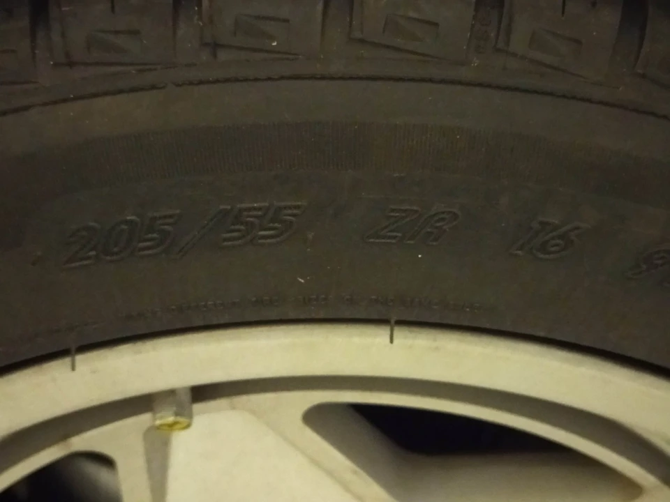 1987 Ferrari 328 GTS - Image 31 of 31