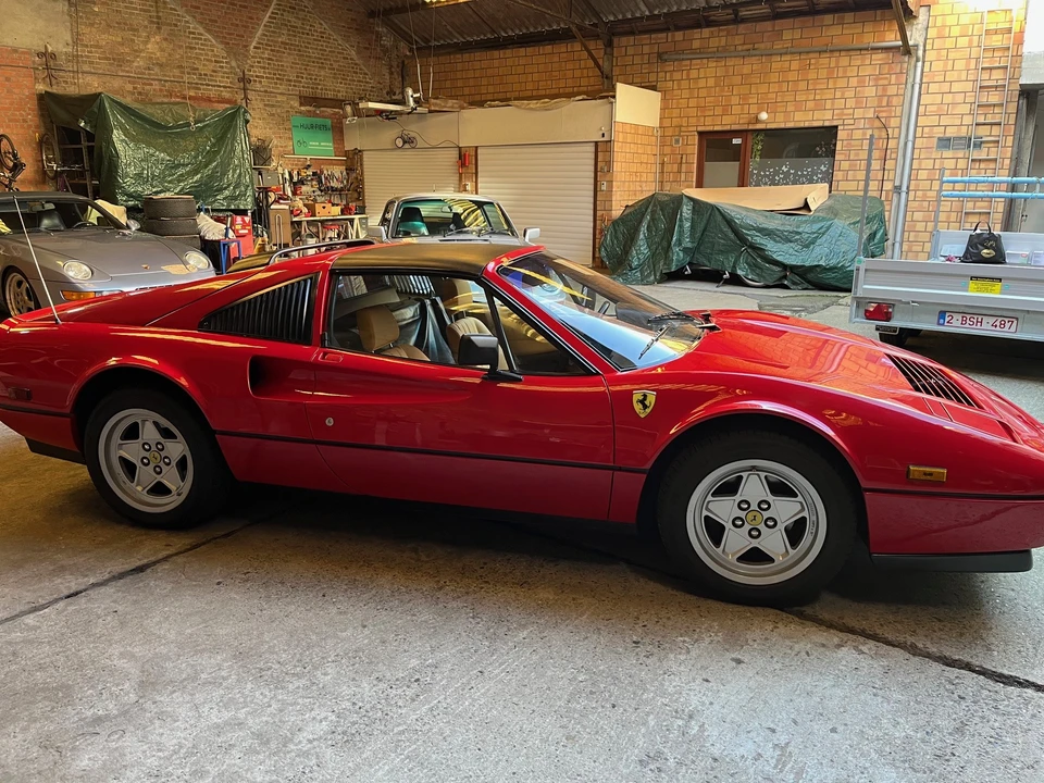 1987 Ferrari 328 GTS - Image 5 of 31