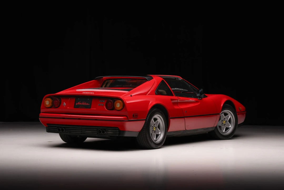 1987 Ferrari 328 GTS - Image 17 of 31