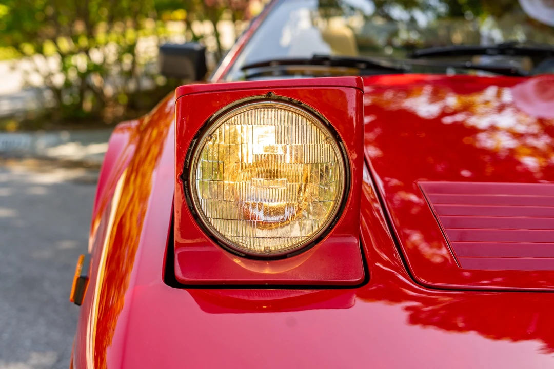 1987 Ferrari 328 GTS - Image 16 of 31