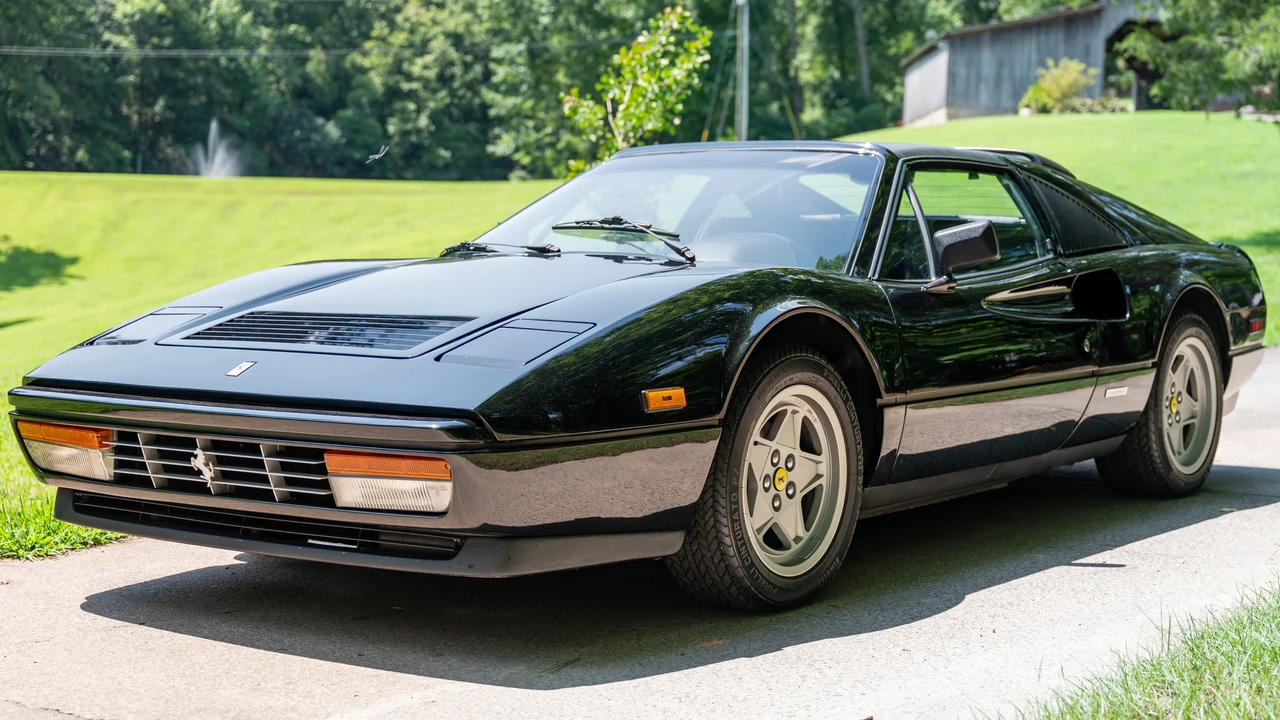 1987 Ferrari 328 GTS - Image 16 of 31