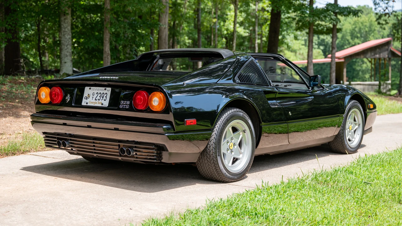 1987 Ferrari 328 GTS - Image 4 of 31