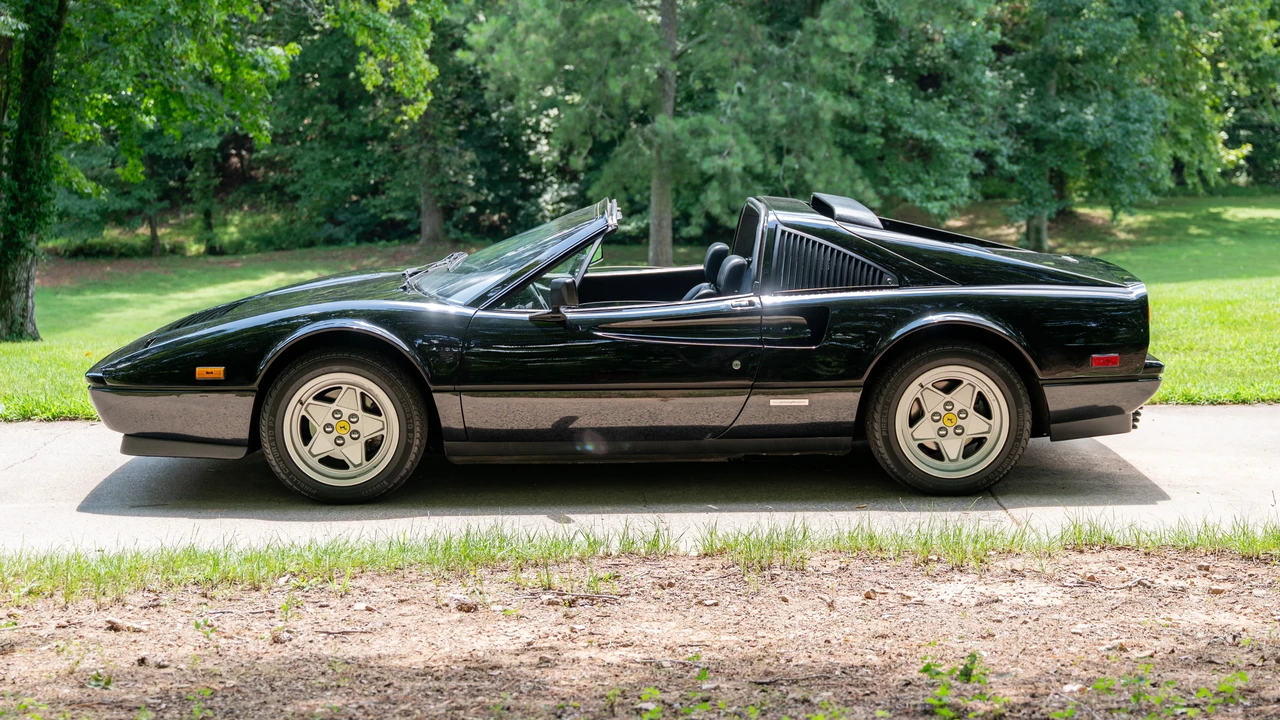1987 Ferrari 328 GTS - Image 7 of 31
