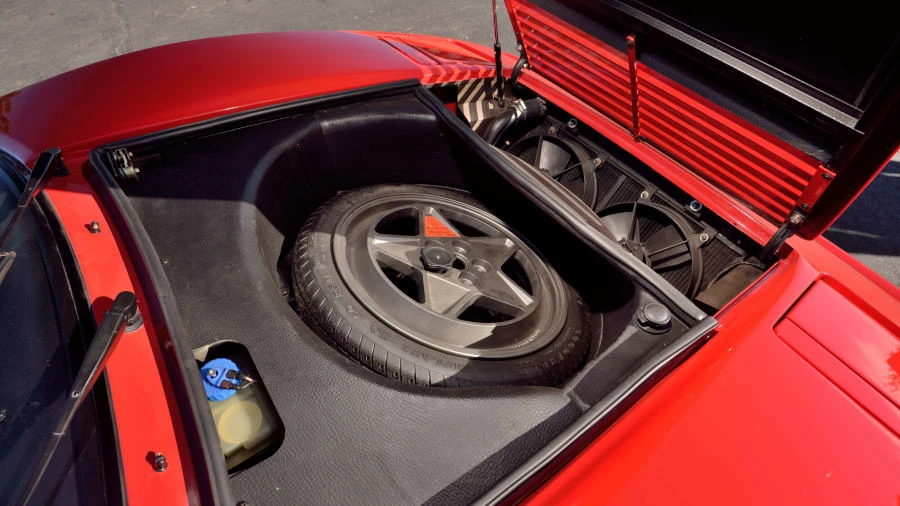 1987 Ferrari 328 GTS - Image 18 of 28