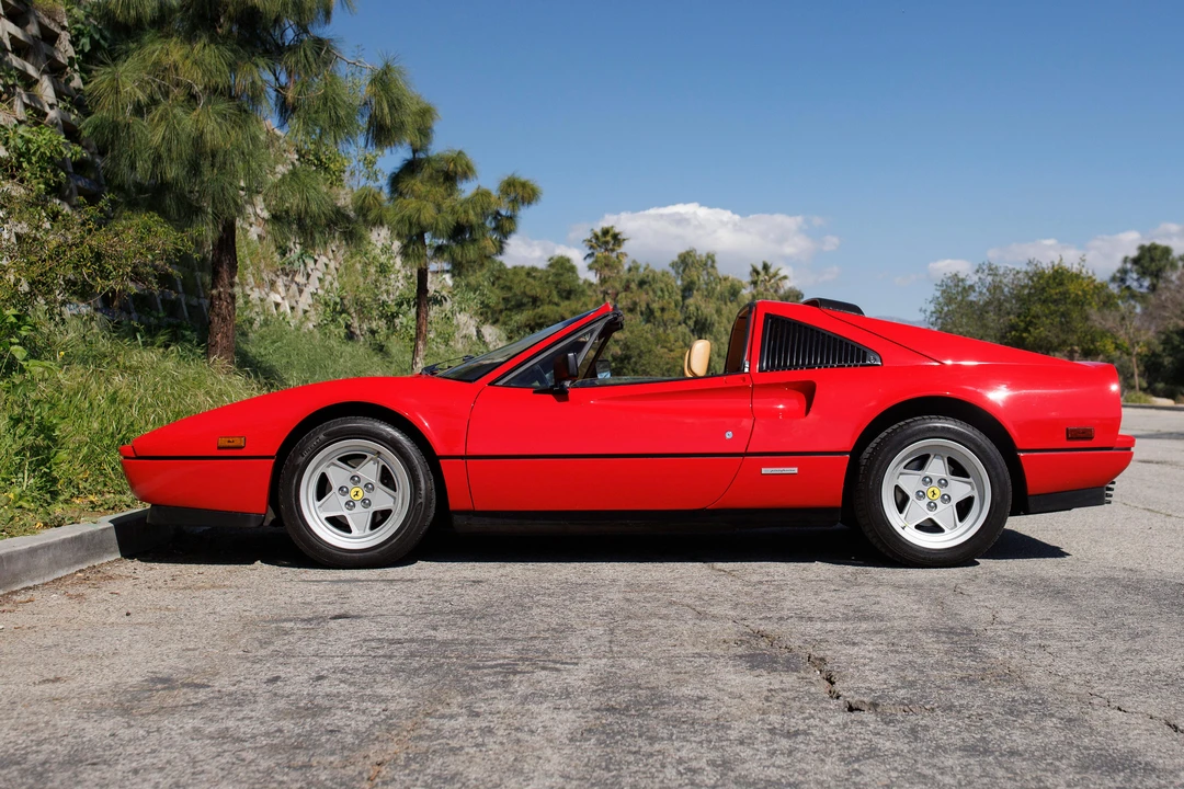 1987 Ferrari 328 GTS - Image 9 of 31