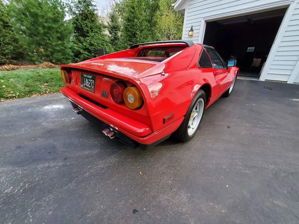 1987 Ferrari 328 GTS - Image 17 of 31