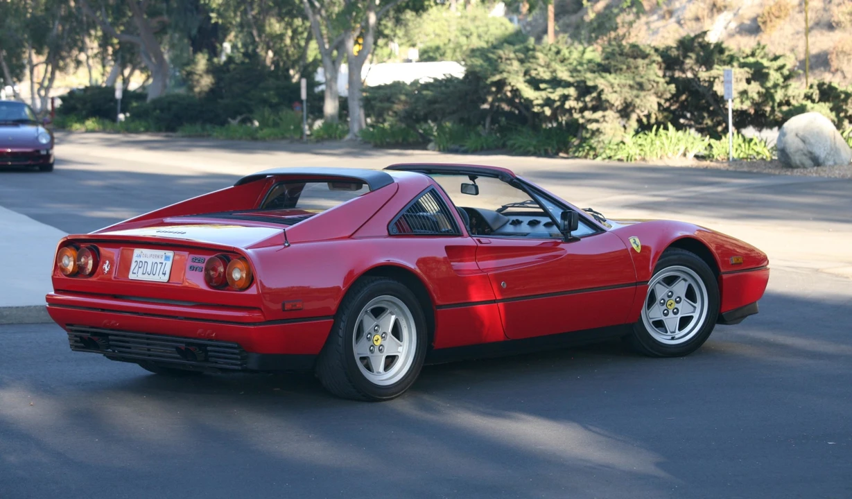 1987 Ferrari 328 GTS - Image 20 of 31