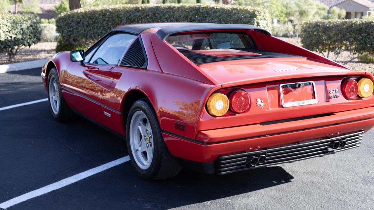 1987 Ferrari 328 GTS - Image 18 of 31