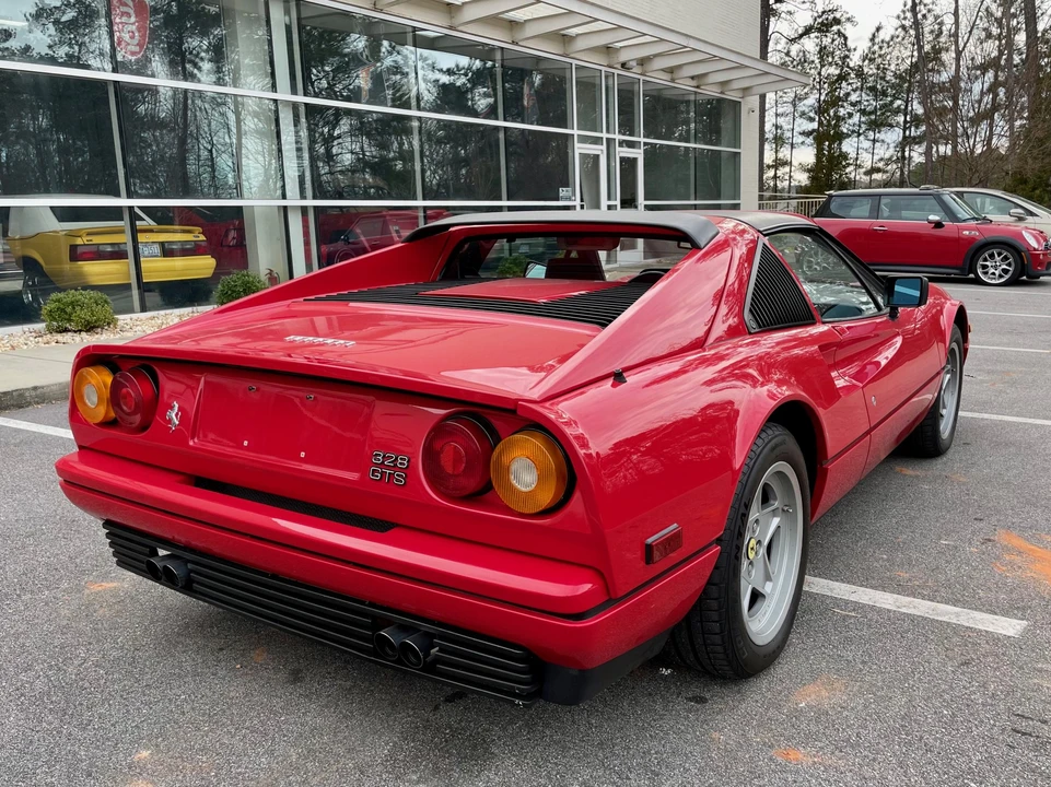 1987 Ferrari 328 GTS - Image 25 of 31