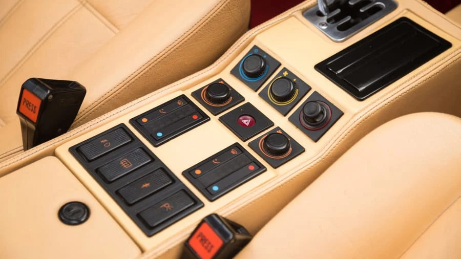 1987 Ferrari 328 GTS - Image 10 of 12