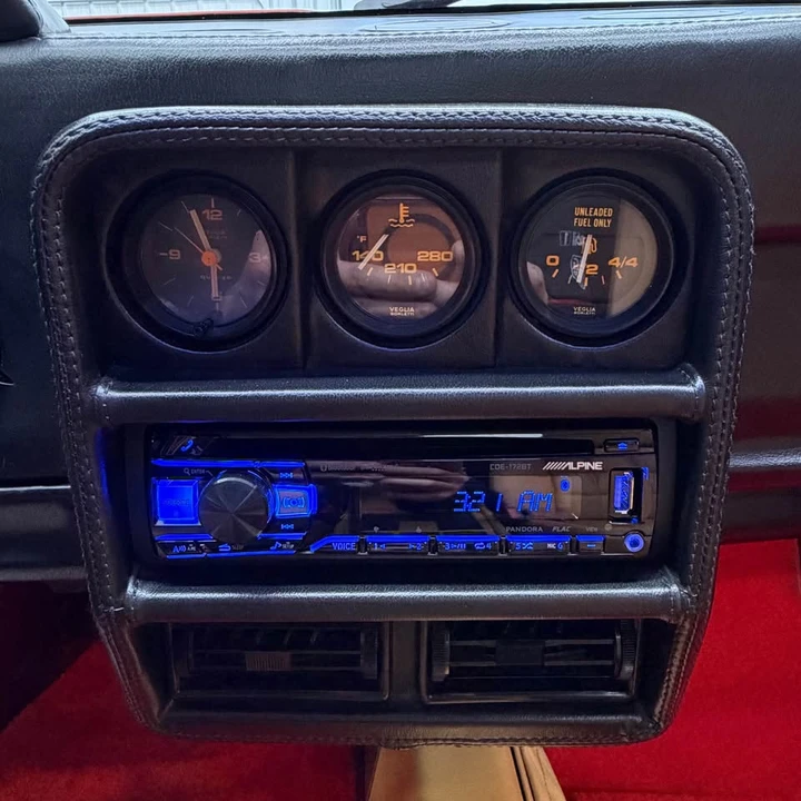 1987 Ferrari 328 GTS - Image 14 of 17
