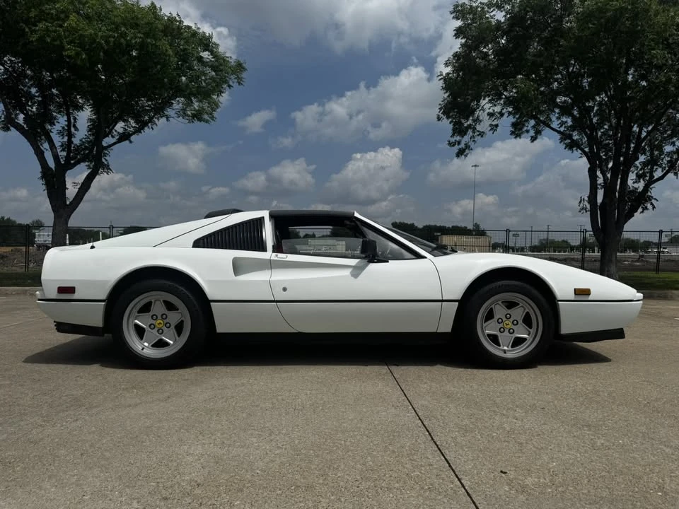 1987 Ferrari 328 GTS - Image 8 of 20