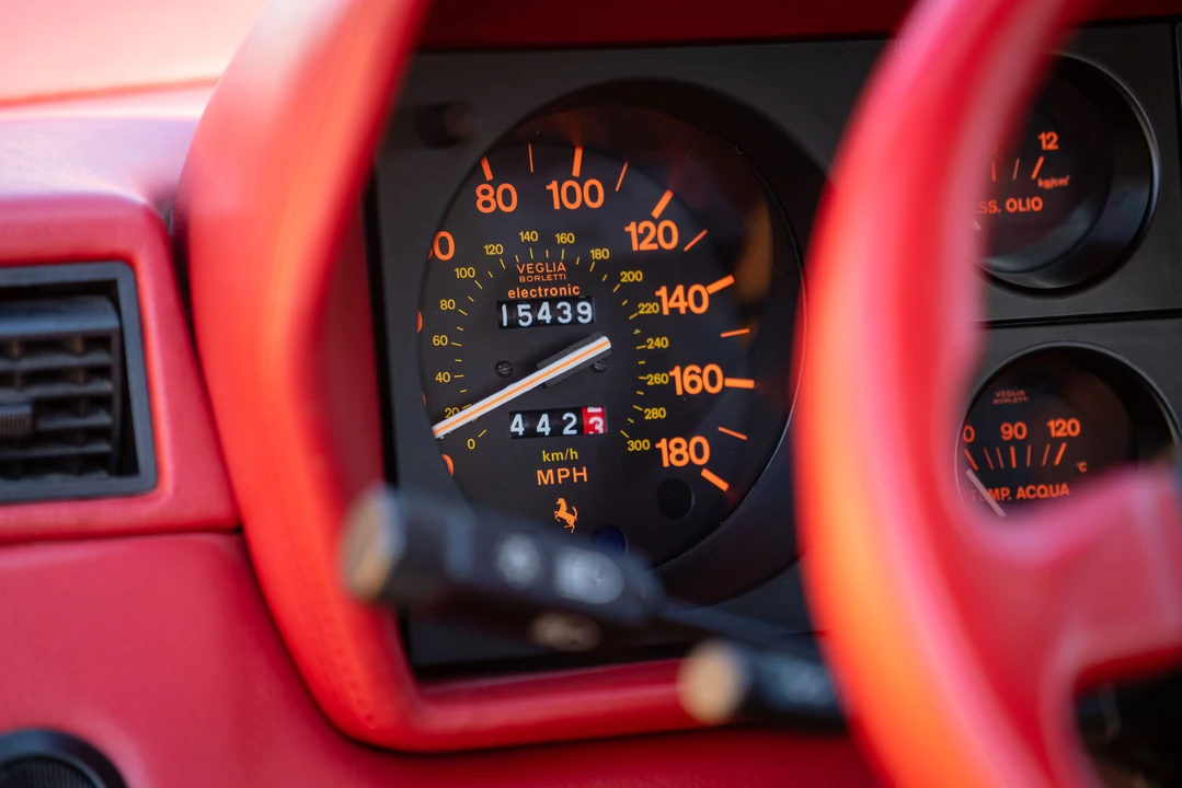 1987 Ferrari 412 - Image 29 of 31