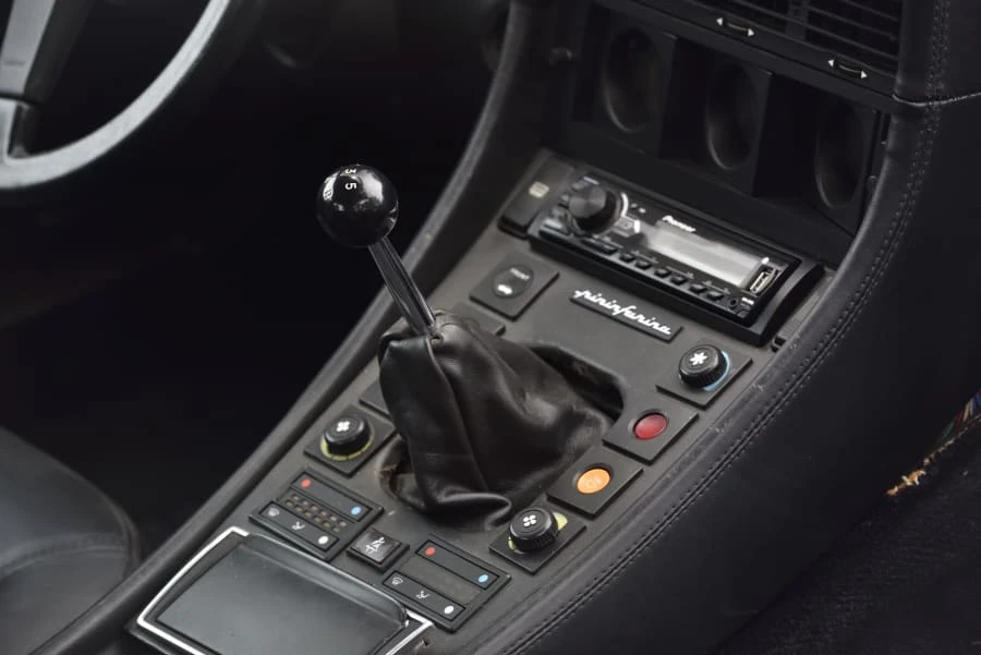 1987 Ferrari 412 - Image 27 of 31