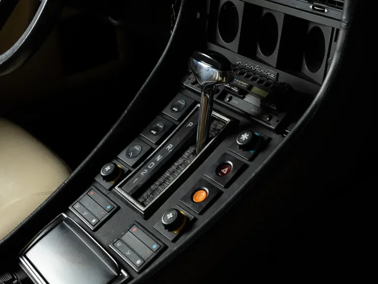 1987 Ferrari 412 - Image 11 of 31