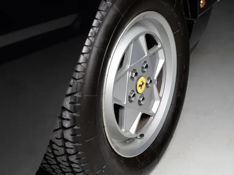 1987 Ferrari 412 - Image 22 of 31