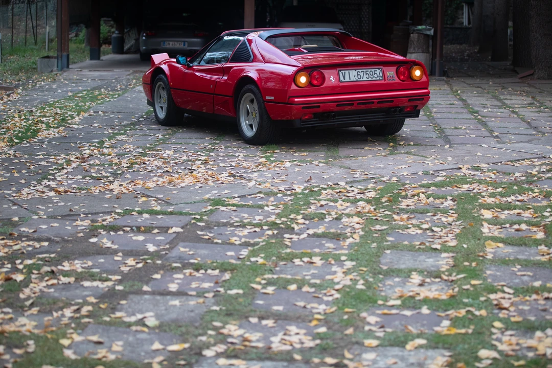 1987 Ferrari 308 - Image 7 of 31