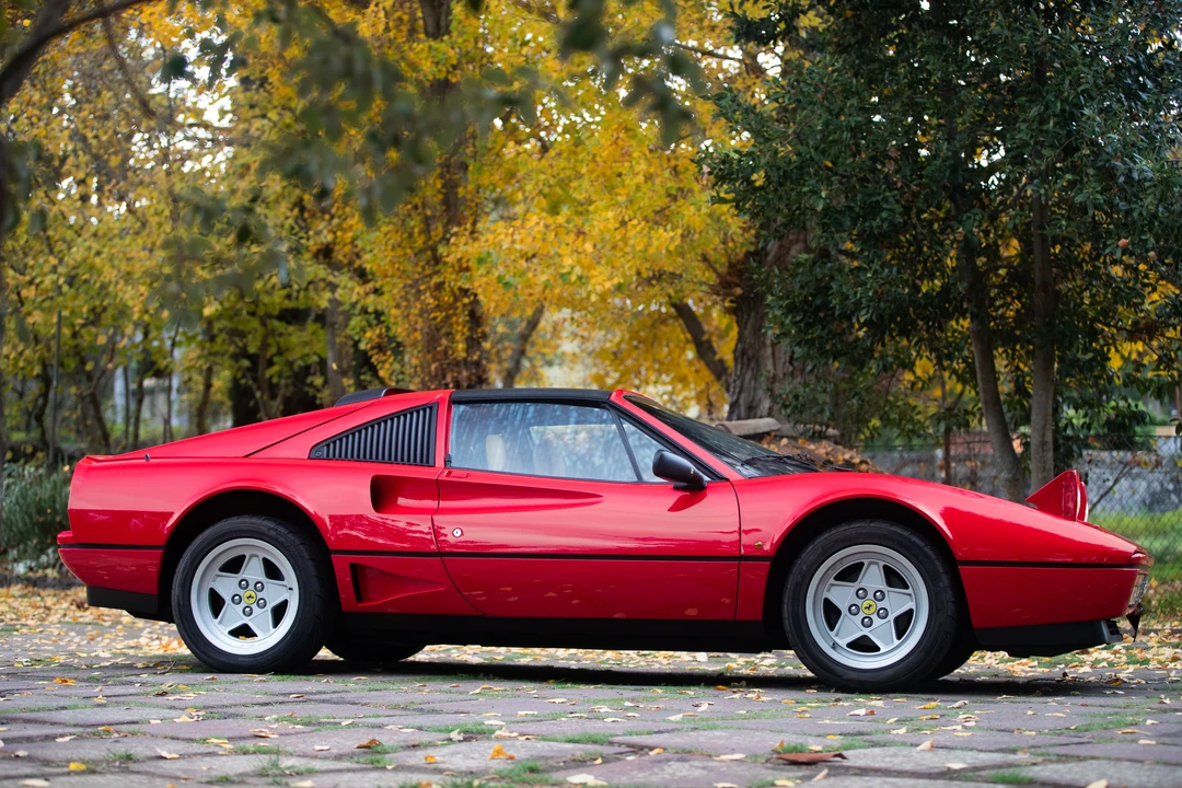 1987 Ferrari 308 - Image 4 of 31