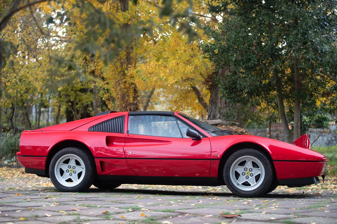 1987 Ferrari 308 - Image 17 of 31