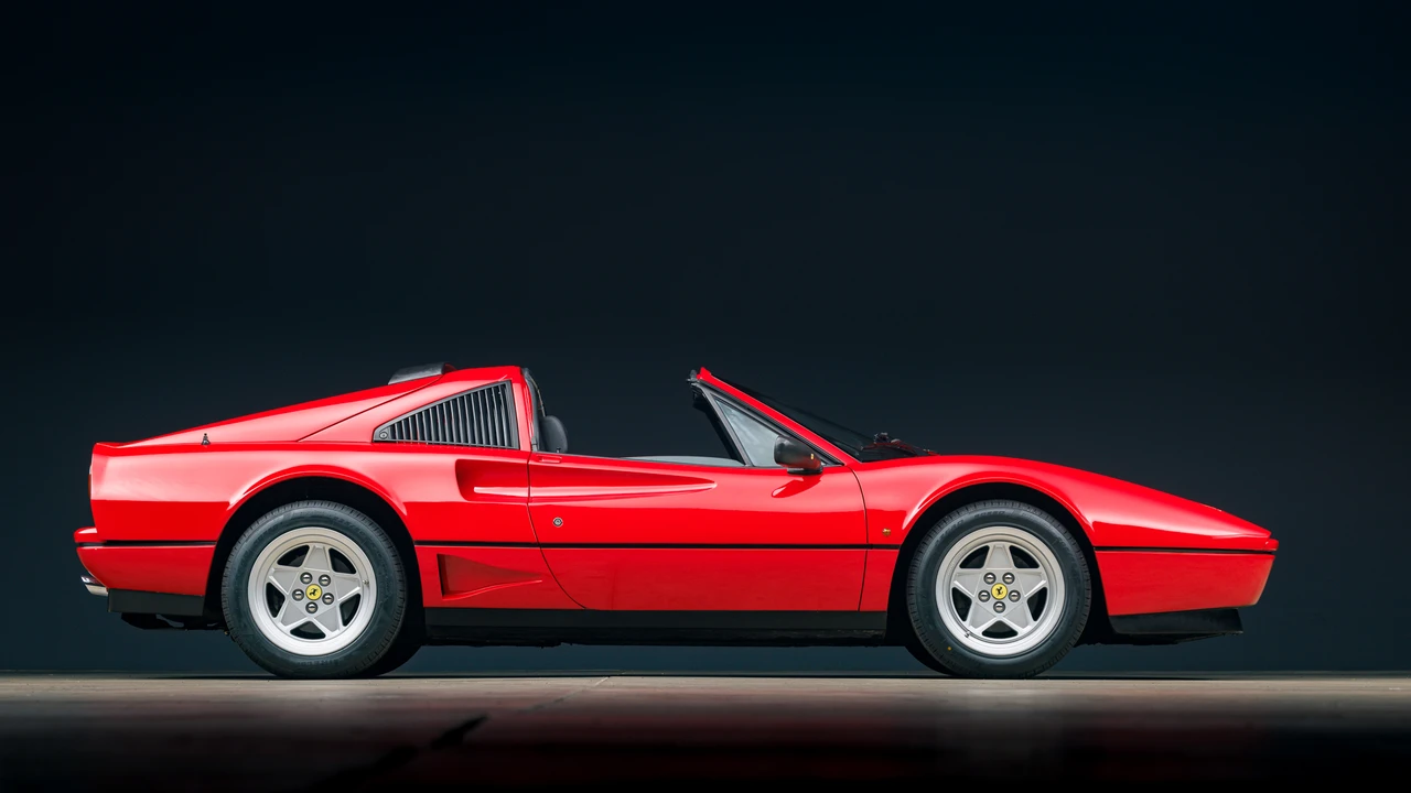 1987 Ferrari 328 GTS Turbo - Image 17 of 31