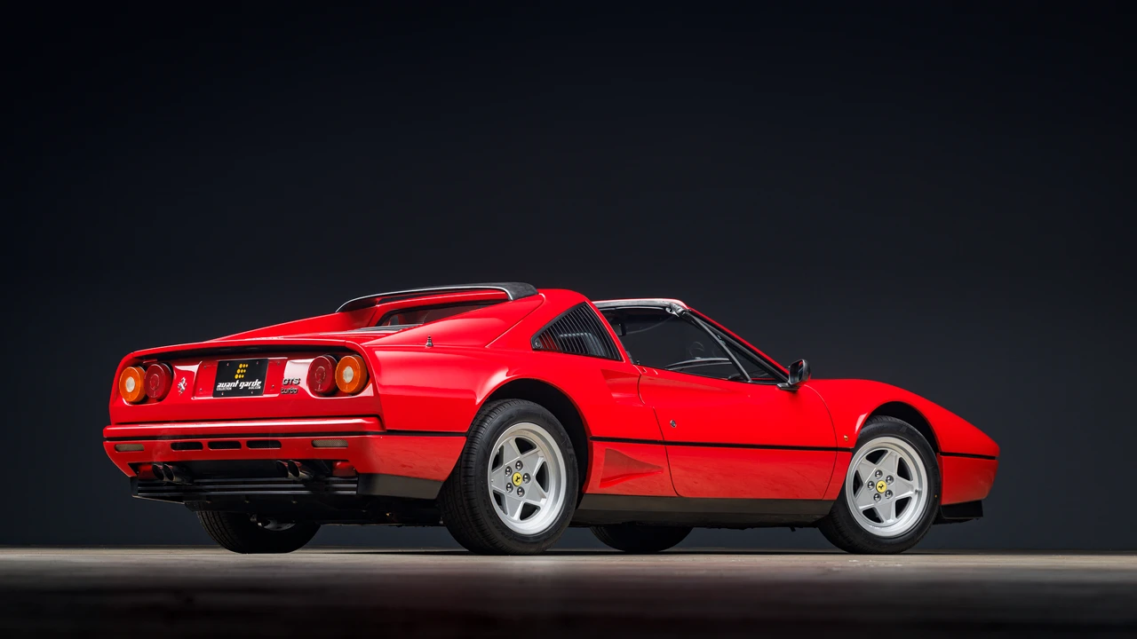 1987 Ferrari 328 GTS Turbo - Image 24 of 31