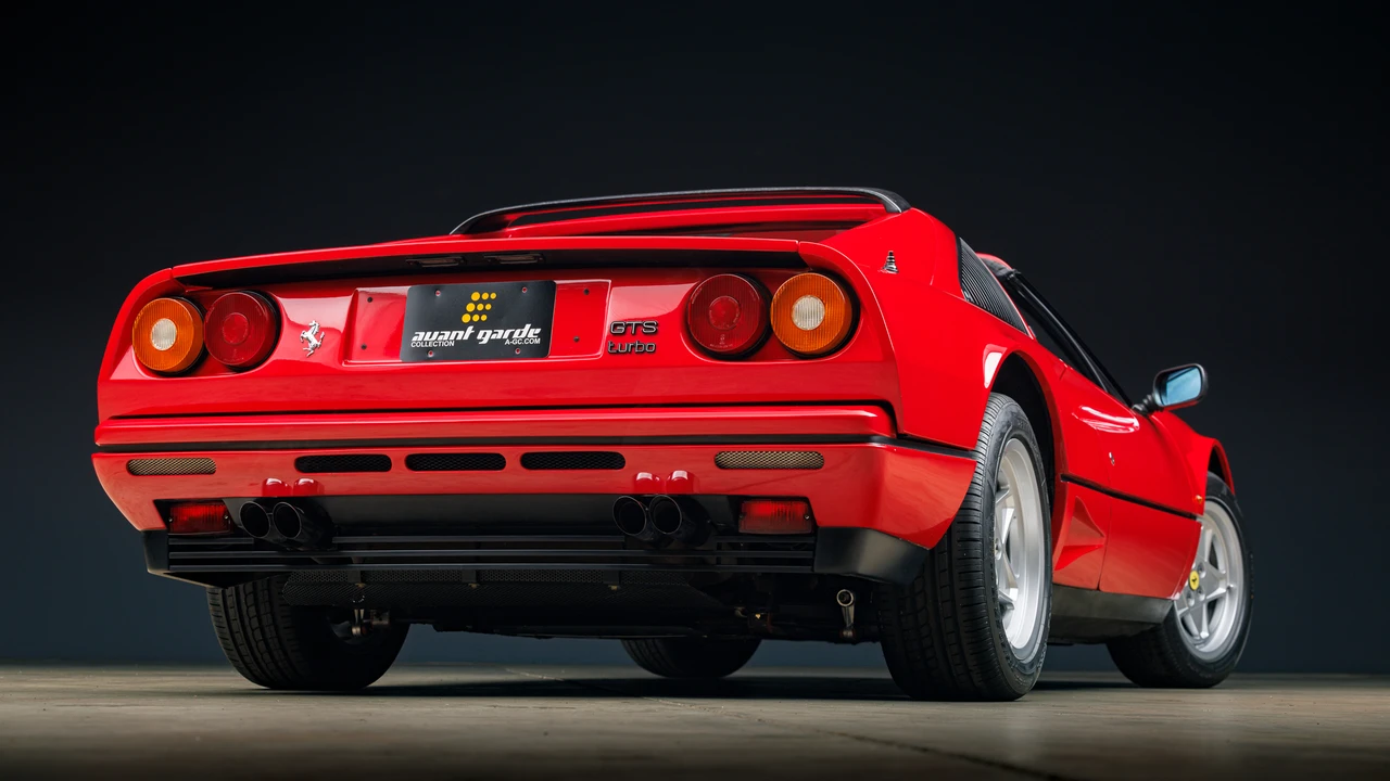 1987 Ferrari 328 GTS Turbo - Image 26 of 31