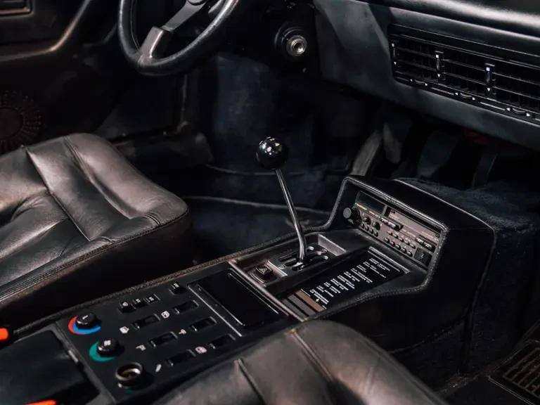 1987 Ferrari Mondial 3.2 - Image 17 of 31