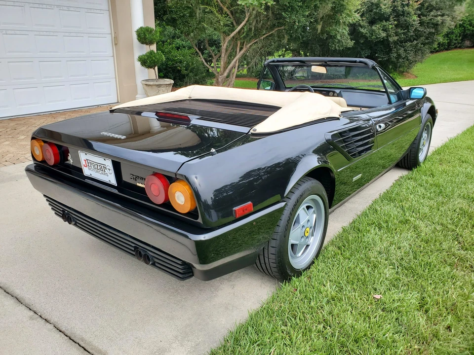 1987 Ferrari Mondial 3.2 - Image 27 of 31