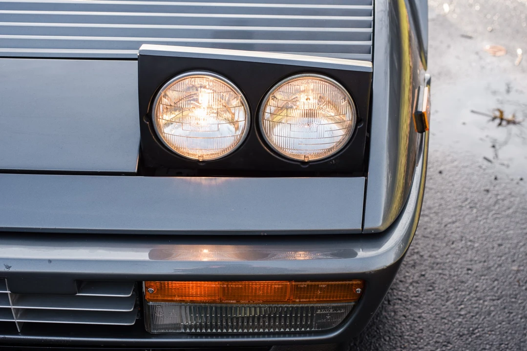 1987 Ferrari Mondial 3.2 - Image 26 of 31