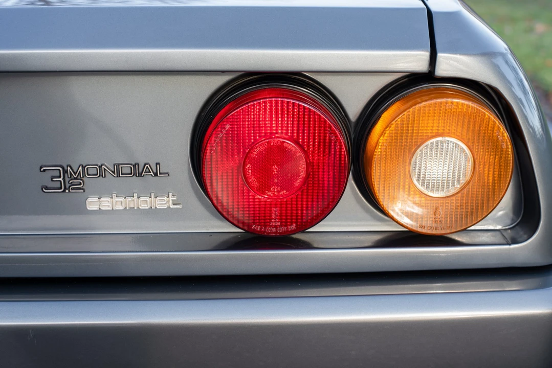 1987 Ferrari Mondial 3.2 - Image 29 of 31
