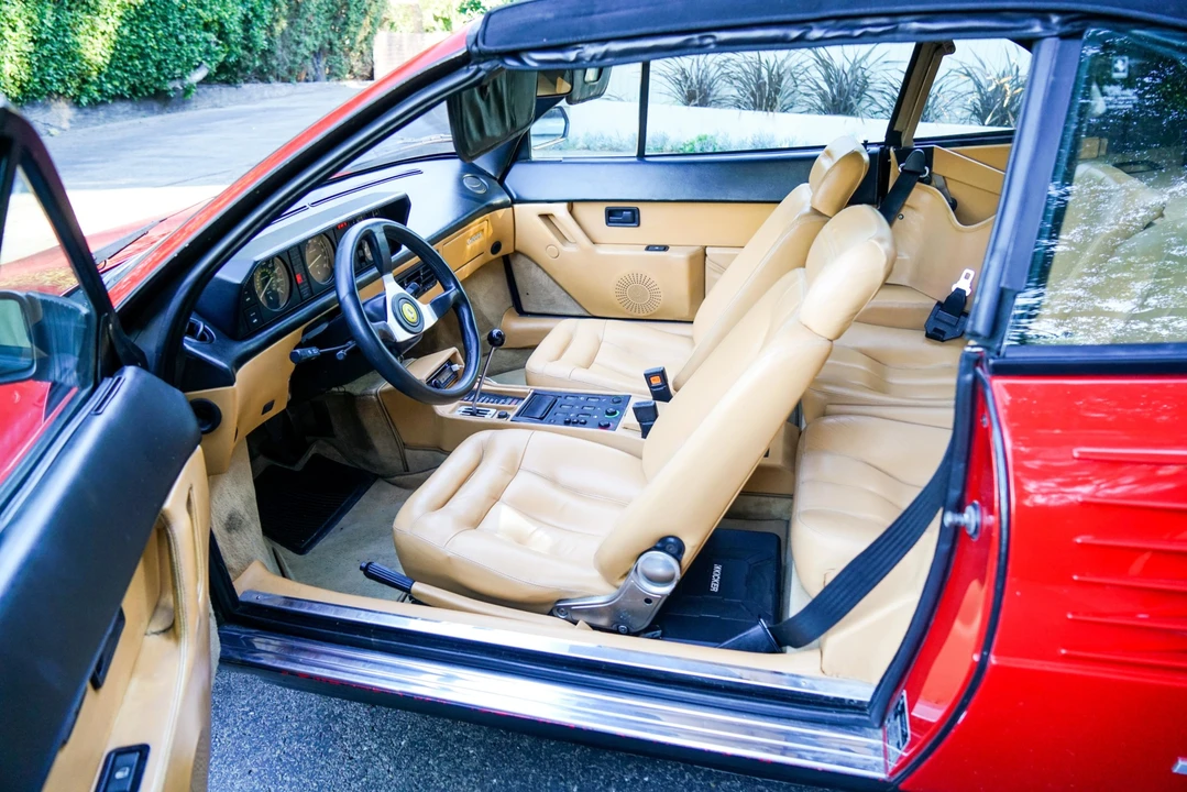 1987 Ferrari Mondial 3.2 - Image 29 of 31