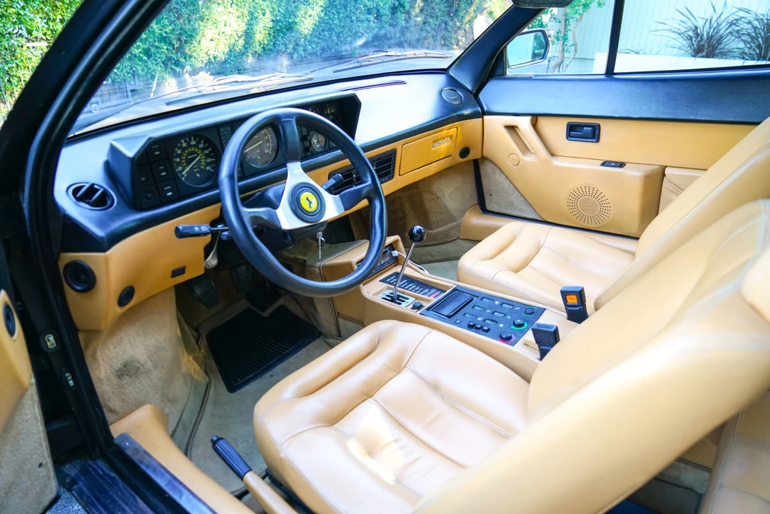 1987 Ferrari Mondial 3.2 - Image 30 of 31
