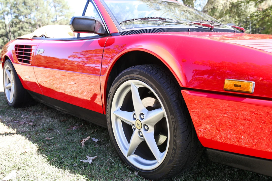 1987 Ferrari Mondial 3.2 - Image 16 of 31