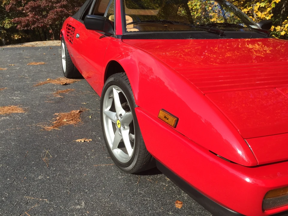 1987 Ferrari Mondial 3.2 - Image 14 of 31
