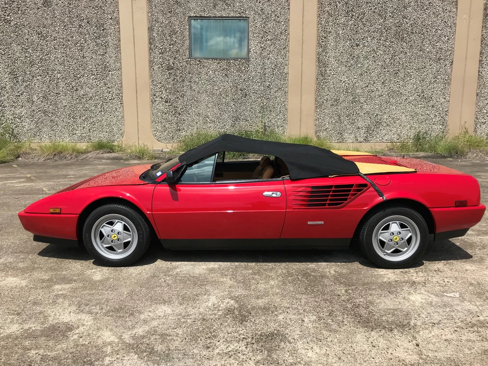 1987 Ferrari Mondial 3.2 - Image 30 of 31