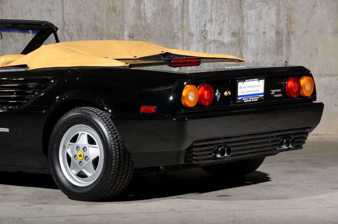 1987 Ferrari Mondial 3.2 - Image 18 of 31
