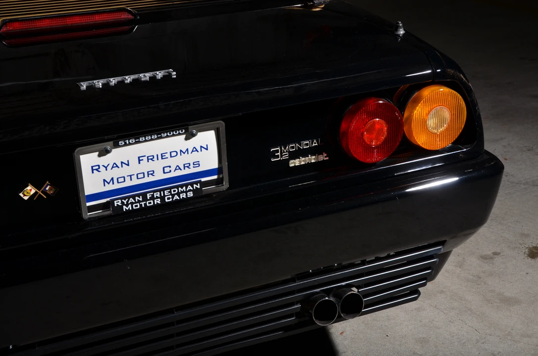 1987 Ferrari Mondial 3.2 - Image 19 of 31