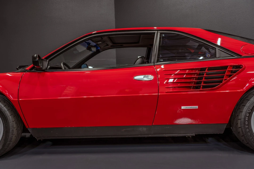 1987 Ferrari Mondial 3.2 - Image 29 of 31