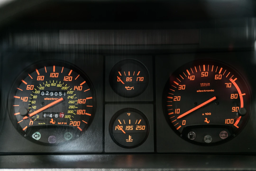 1987 Ferrari Testarossa - Image 16 of 21