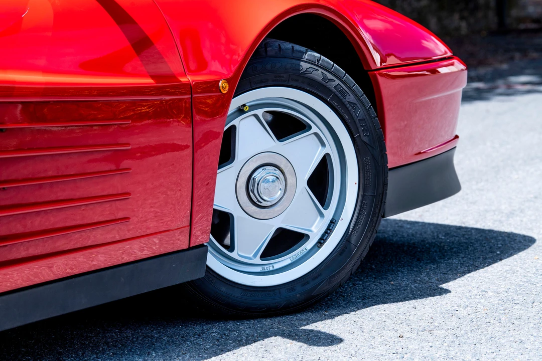 1987 Ferrari Testarossa - Image 17 of 25
