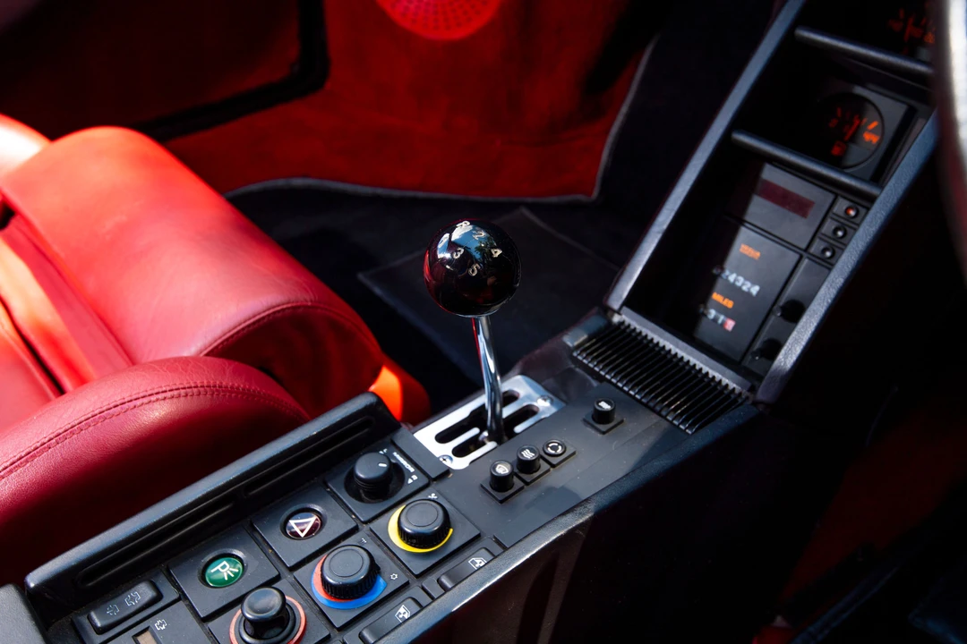 1987 Ferrari Testarossa - Image 8 of 25